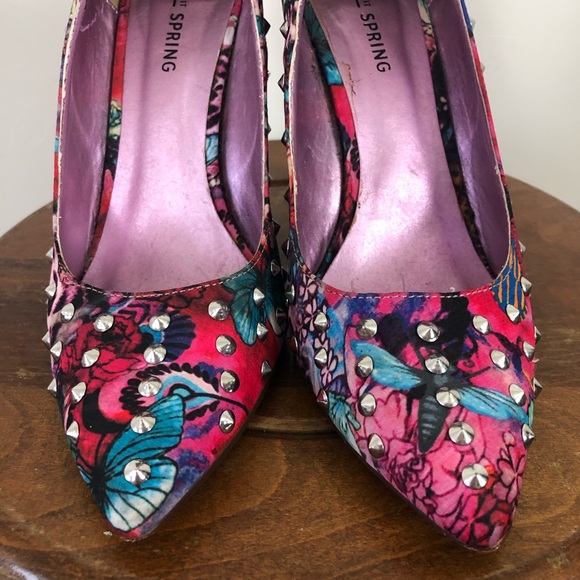 Call it Spring Butterfly Heels w/ Stud Detail - Picture 2 of 7